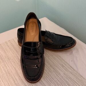 Sperry Glossy Black Women's Loafers Patent Leather 7